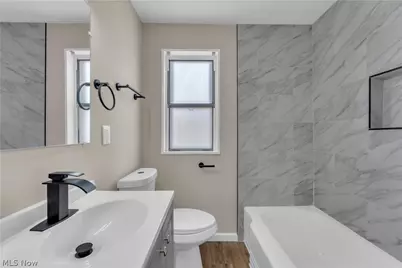 20571 Lake Shore Boulevard #2/UP, Euclid, OH 44123 - Photo 15