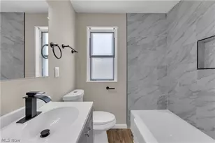 20571 Lakeshore Blvd, Euclid, OH 44123 - Photo 15