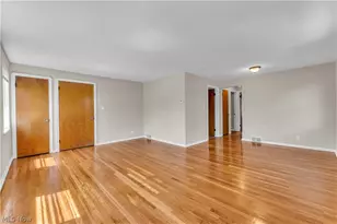 20571 Lakeshore Blvd, Euclid, OH 44123 - Photo 5
