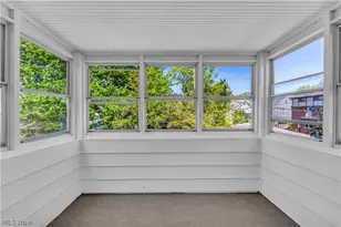 20571 Lakeshore Blvd, Euclid, OH 44123 - Photo 17