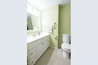 1009 Fair Oaks Avenue SW, North Canton, OH 44720 - Photo 37
