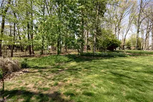 1009 Fair Oaks Ave SW, North Canton, OH 44720 - Photo 43