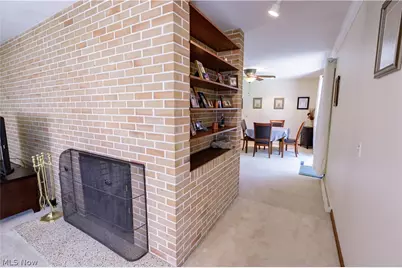 1009 Fair Oaks Avenue SW, North Canton, OH 44720 - Photo 19