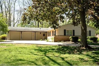 1009 Fair Oaks Avenue SW, North Canton, OH 44720 - Photo 41