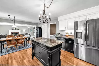 11395 Somerset Trail, Concord Twp, OH 44077 - Photo 9