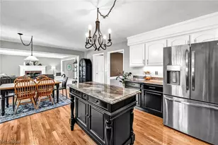 11395 Somerset Trail, Concord Twp, OH 44077 - Photo 9