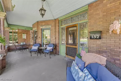132 6th Street NW, Barberton, OH 44203 - Photo 3