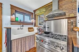 132 6th St NW, Barberton, OH 44203 - Photo 15