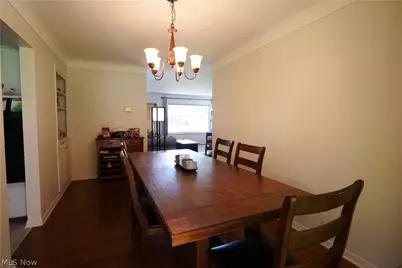 5931 Mayberry Avenue, Mayfield Heights, OH 44124 - Photo 9