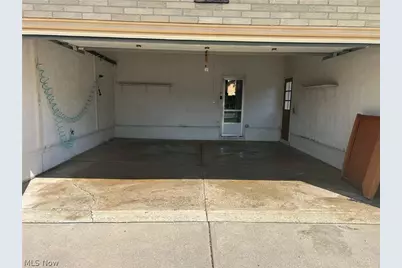 5931 Mayberry Avenue, Mayfield Heights, OH 44124 - Photo 33