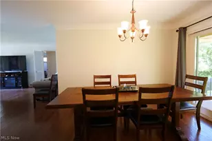 5931 Mayberry Ave, Mayfield Heights, OH 44124 - Photo 7