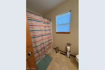 1504 White Avenue, Akron, OH 44307 - Photo 7