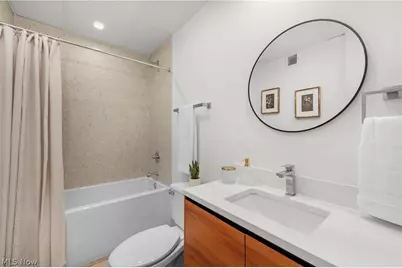 14650 Detroit Avenue #704, Oakwood, OH 44107 - Photo 13