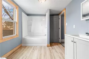 594 Columbia Ave, Akron, OH 44310 - Photo 19