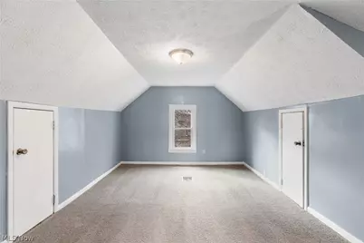 594 Columbia Avenue, Akron, OH 44310 - Photo 23