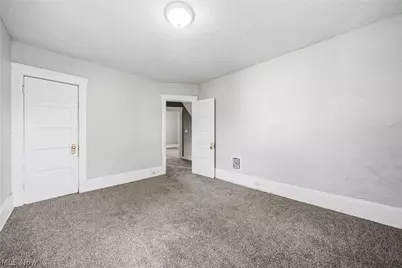 9008 Birchdale Avenue, Loveland, OH 44106 - Photo 19