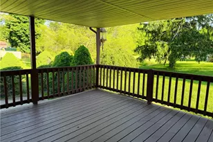583 E 1st St, Uhrichsville, OH 44683 - Photo 3