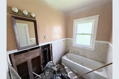 13508 Mann Avenue, East Cleveland, OH 44112 - Photo 17