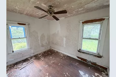 13508 Mann Avenue, East Cleveland, OH 44112 - Photo 11