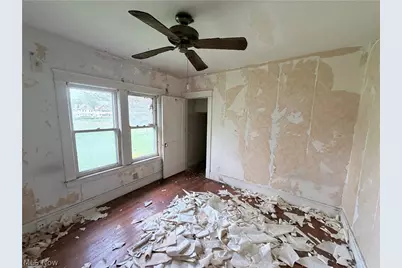 13508 Mann Avenue, East Cleveland, OH 44112 - Photo 9