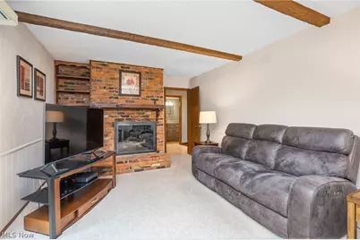 8152 Twin Oaks Drive, Grandview Heights, OH 44147 - Photo 9