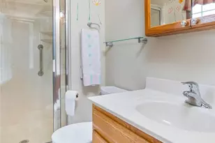 8152 Twin Oaks Dr, Grandview Heights, OH 44147 - Photo 19