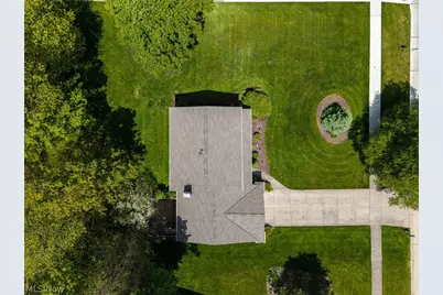 8152 Twin Oaks Drive, Grandview Heights, OH 44147 - Photo 27