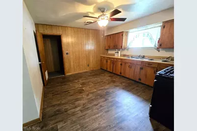 2411 Fairfax Street, Parkersburg, WV 26101 - Photo 7