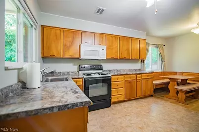 301 Bohl Drive, Marietta, OH 45750 - Photo 11