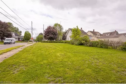 1151 Harpster Avenue, Akron, OH 44314 - Photo 3