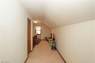 1761 Shaw Ave, Akron, OH 44305 - Photo 17