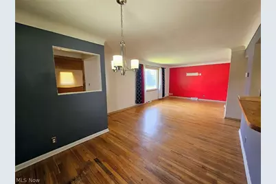 9333 S Highland Avenue, Garfield Heights, OH 44125 - Photo 11