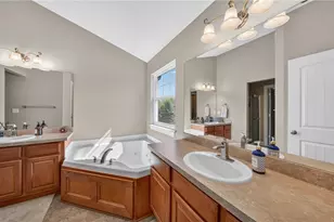 103 Walden Ridge Dr, Hinckley, OH 44233 - Photo 25