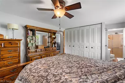 4506 Honeysuckle Drive, North Canton, OH 44720 - Photo 15