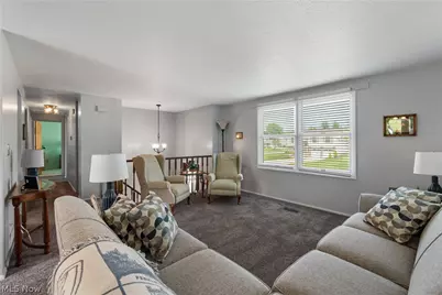 4506 Honeysuckle Drive, North Canton, OH 44720 - Photo 7