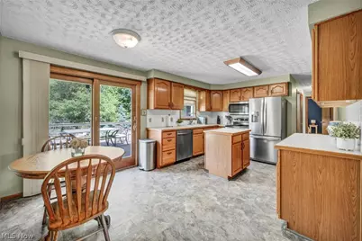 8194 Overwood Avenue NW, North Canton, OH 44720 - Photo 7