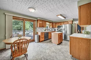 8194 Overwood Ave NW, North Canton, OH 44720 - Photo 7