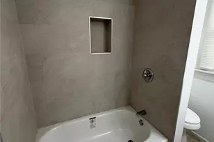 767 E 105th St, Loveland, OH 44108 - Photo 23