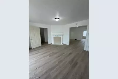 767 E 105th Street, Loveland, OH 44108 - Photo 13