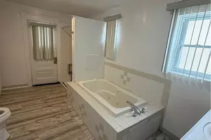 1070 Parkside Rd, Loveland, OH 44108 - Photo 9
