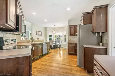 2984 Silver Maple Drive, Fairlawn, OH 44333 - Photo 13