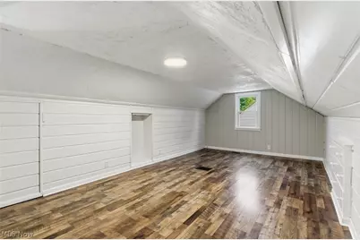 325 E 326th Street, Willowick, OH 44095 - Photo 21