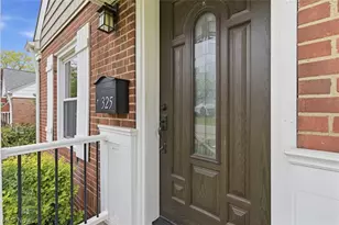 325 E 326th St, Willowick, OH 44095 - Photo 3