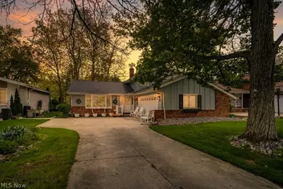 6723 Edgemoor Avenue, Solon, OH 44139 - Photo 1