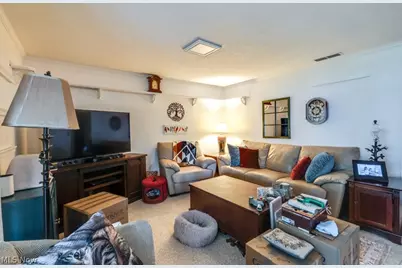 6723 Edgemoor Avenue, Solon, OH 44139 - Photo 31