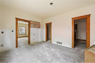 6511 Fullerton Avenue, Loveland, OH 44105 - Photo 9