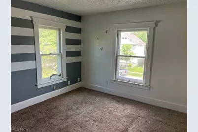 335 Oxford Avenue, Elyria, OH 44035 - Photo 9
