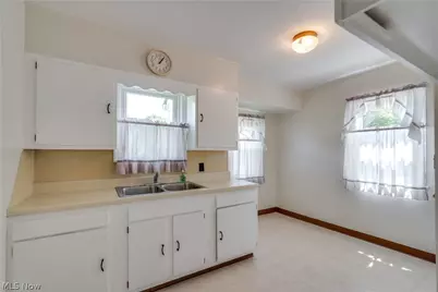 1701 Brown Street, Akron, OH 44301 - Photo 3