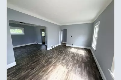 7901 New York Avenue, Loveland, OH 44105 - Photo 9