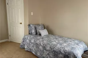 363 E Park Ave, Barberton, OH 44203 - Photo 23